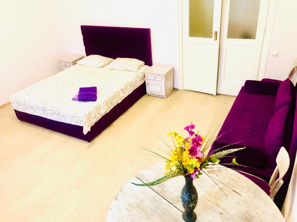 Anna Apartments Lviv Kültér fotó